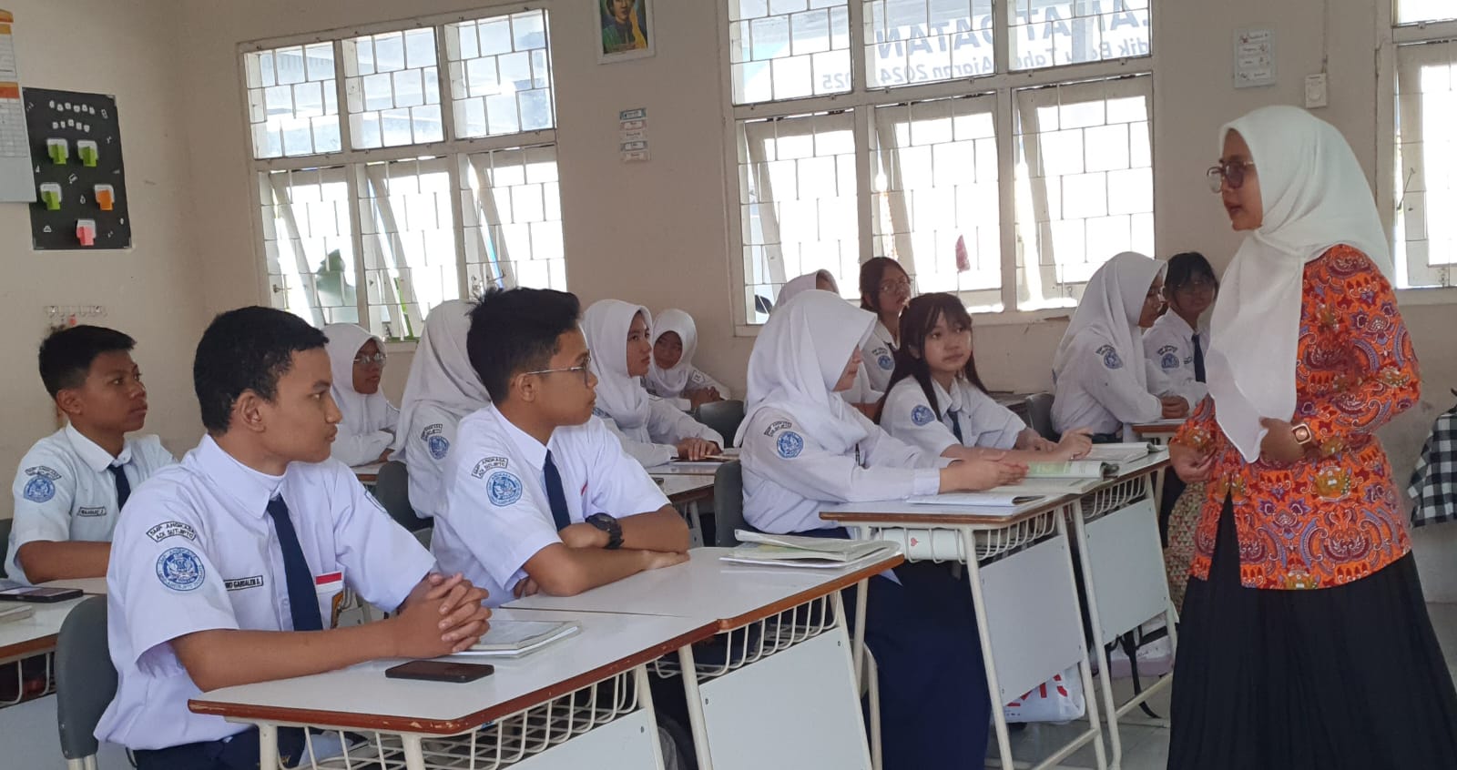 Ilustrasi kegiatan belajar mengajar (KBM) di salah satu sekolah wilayah Kota Jogja.