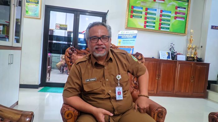 Kepala Dinas Lingkungan Hidup Gunungkidul Hary Sukmono