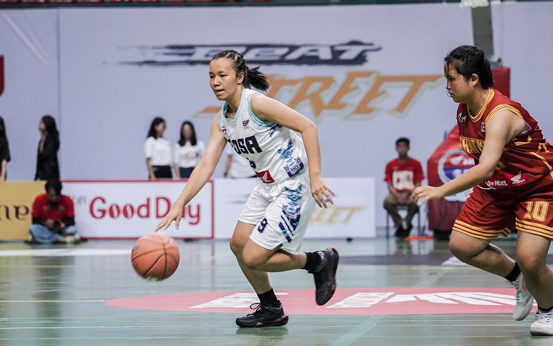 MANIS: Tim bola basket putri SMA Bopkri 1 (Bosa) berhasil mengawali langkahnya di ajang Honda DBL with Kopi Good Day 2024 D.I. Jogjakarta dengan mengalahkan SMA Santa Maria.