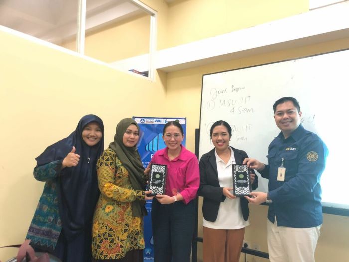 KOLABORASI: Perwakilan International Program of Islamic Economics and Finance (IPIEF) UMY dan Mindanao State University - Iligan Institute of Technology (MSU-IIT) saat membahas kolaborasi program