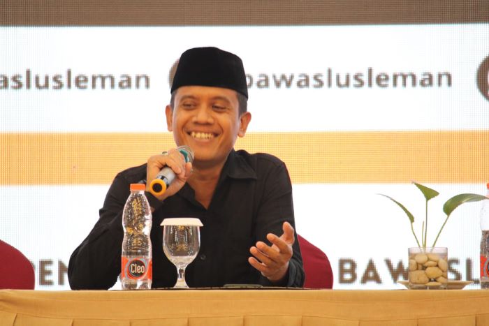 Koordinator Divisi Pencegahan, Partisipasi Masyarakat, dan Humas Bawaslu Sleman Raden Yuwan Sikra