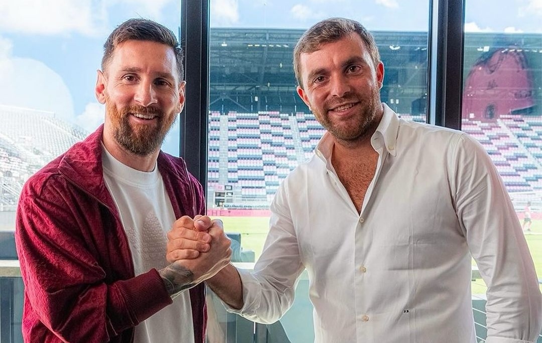 Lionel Messi (kiri) dan Fabrizio Romano (kanan) dalam sebuah pertemuan di Inter Miami (instagram fabriziorom)