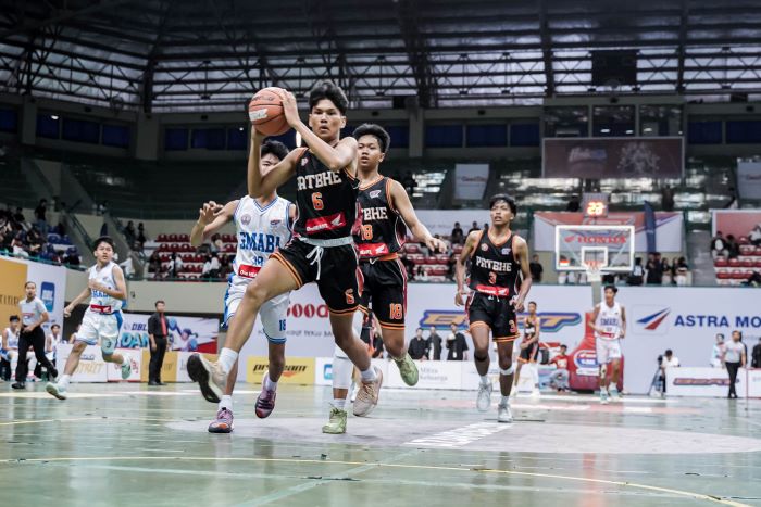 Tim bola basket putra SMAN 4 Jogja (Patbhe) berhasil melaju ke babak playoffs Honda DBL with Kopi Good Day 2024 D.I. Jogjakarta usai mengalahkan tim SMAN 1 Banguntapan