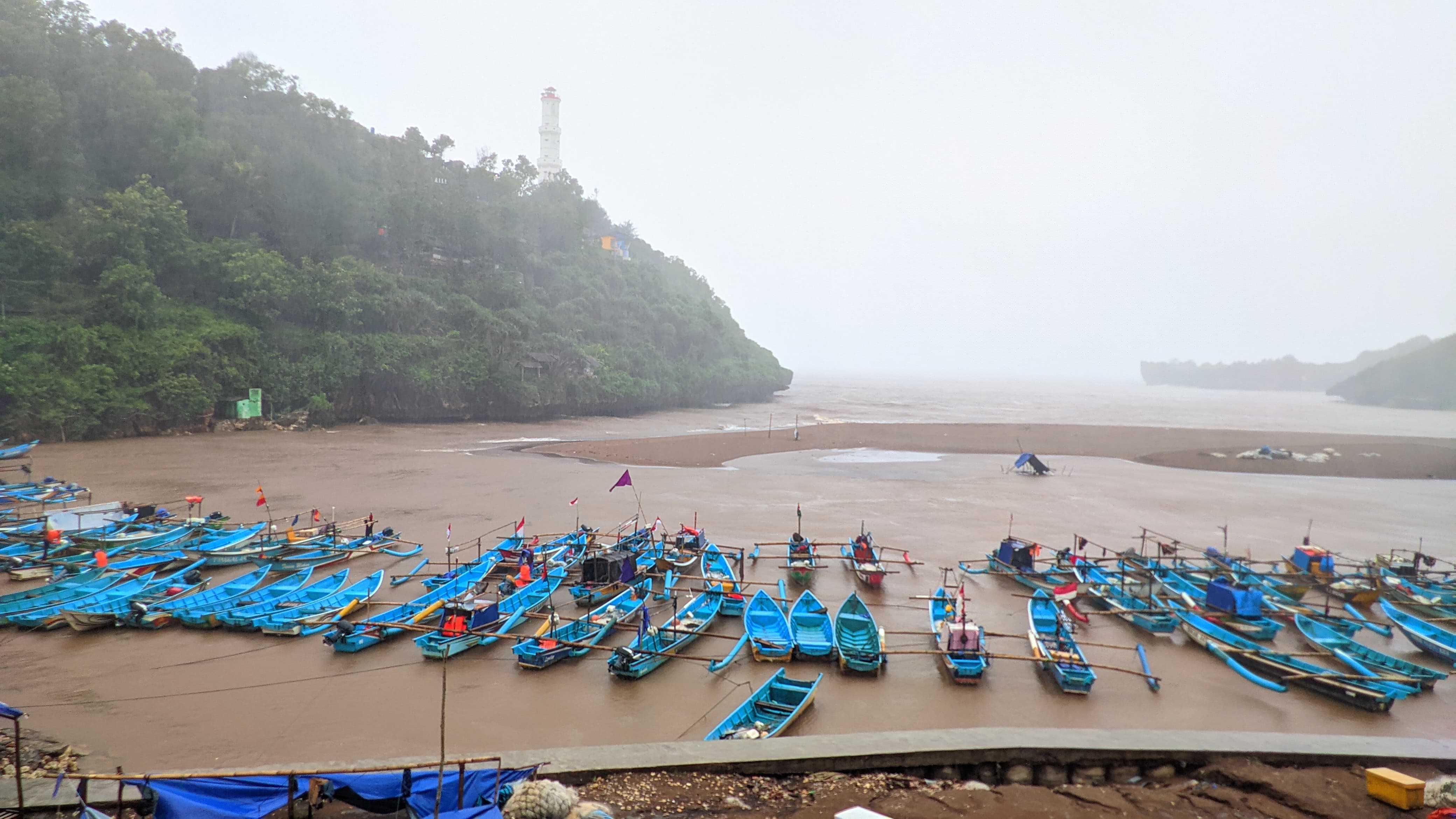 Cuaca buruk turut mengganggu produktivitas tangkapan nelayan di Gunungkidul.