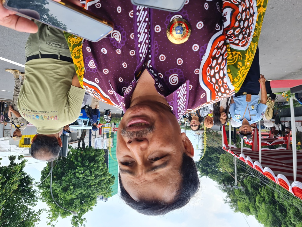 Kepala Disnakertrans Jateng Ahmad Aziz