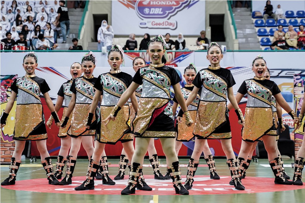 Tim dance Patbhe La Danse dari SMAN 4 Jogja mengambil konsep tema Move Up to Healthy