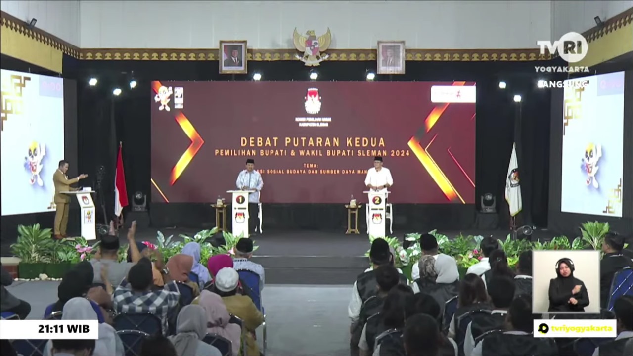 Tangkapan layar YouTube KPU Sleman debat kedua untuk calon wakil bupati Sleman.