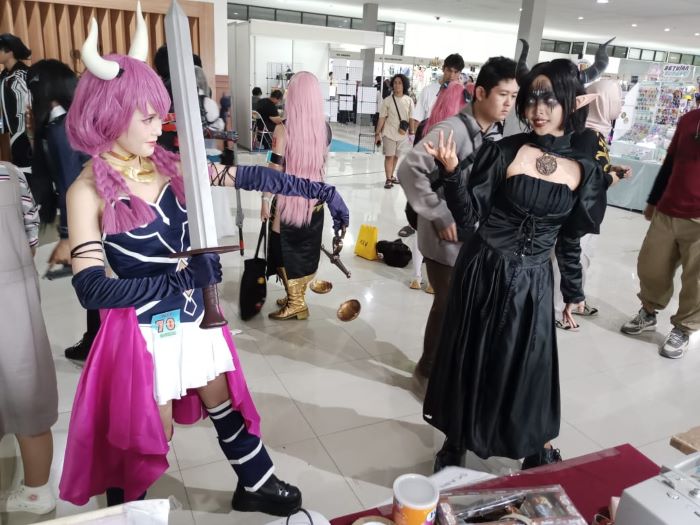 KREATIF: Anggota Komunitas Cosplay Jogja saat menjadi tokoh kartun hingga figure dalam komik saat mengikuti berbagai kegiatan.