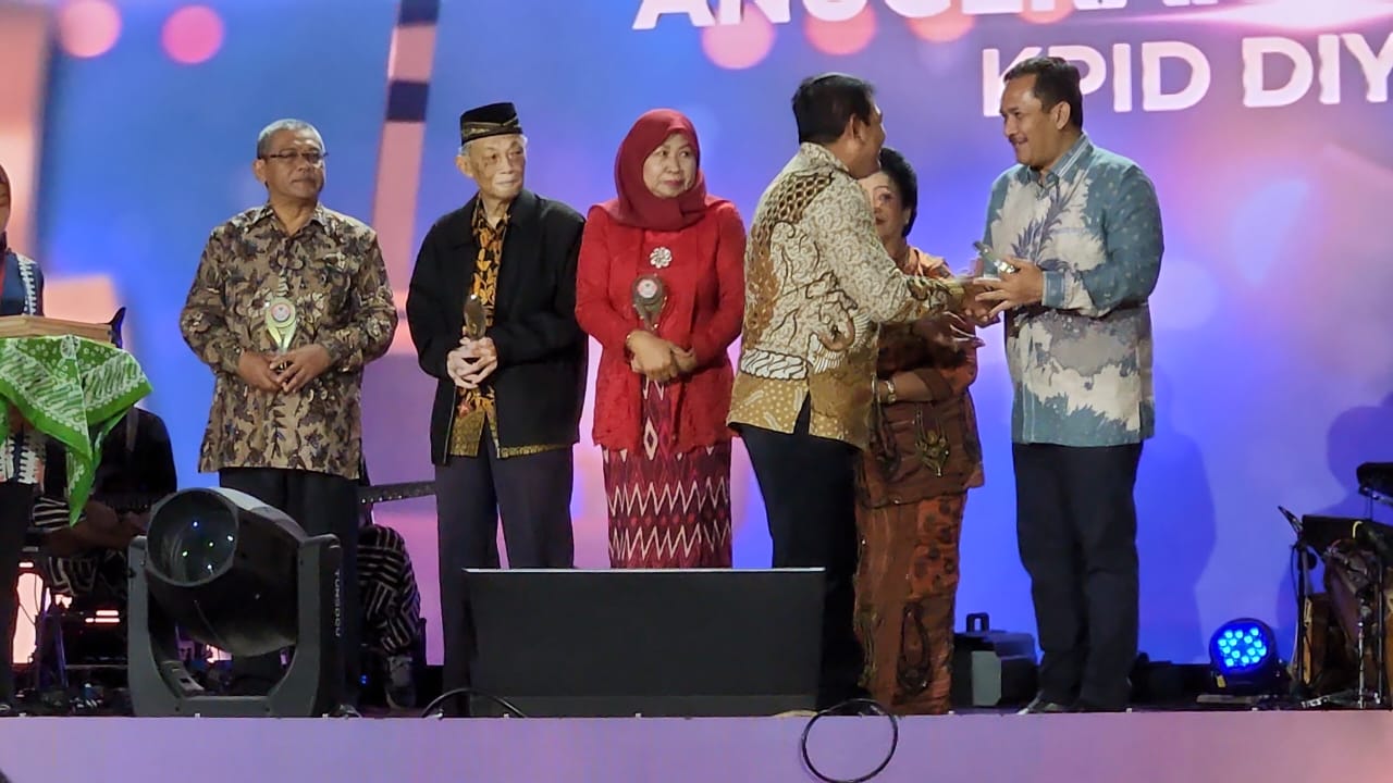 Eko Suwanto terima penghargaan