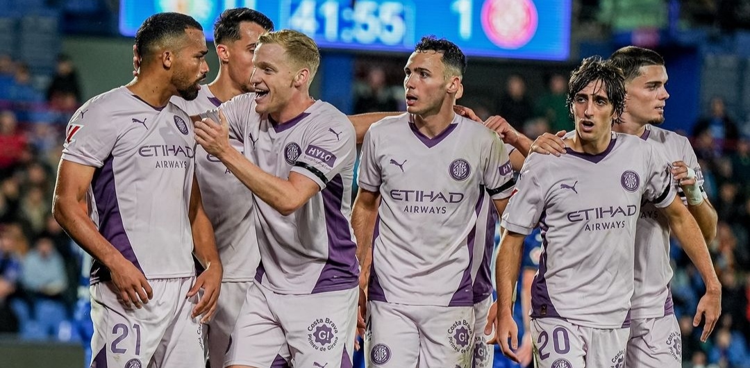 Selebrasi penggawa Girona usai Yangel Herrera mencetak gol ke gawang Getafe dalam lanjutan La Liga