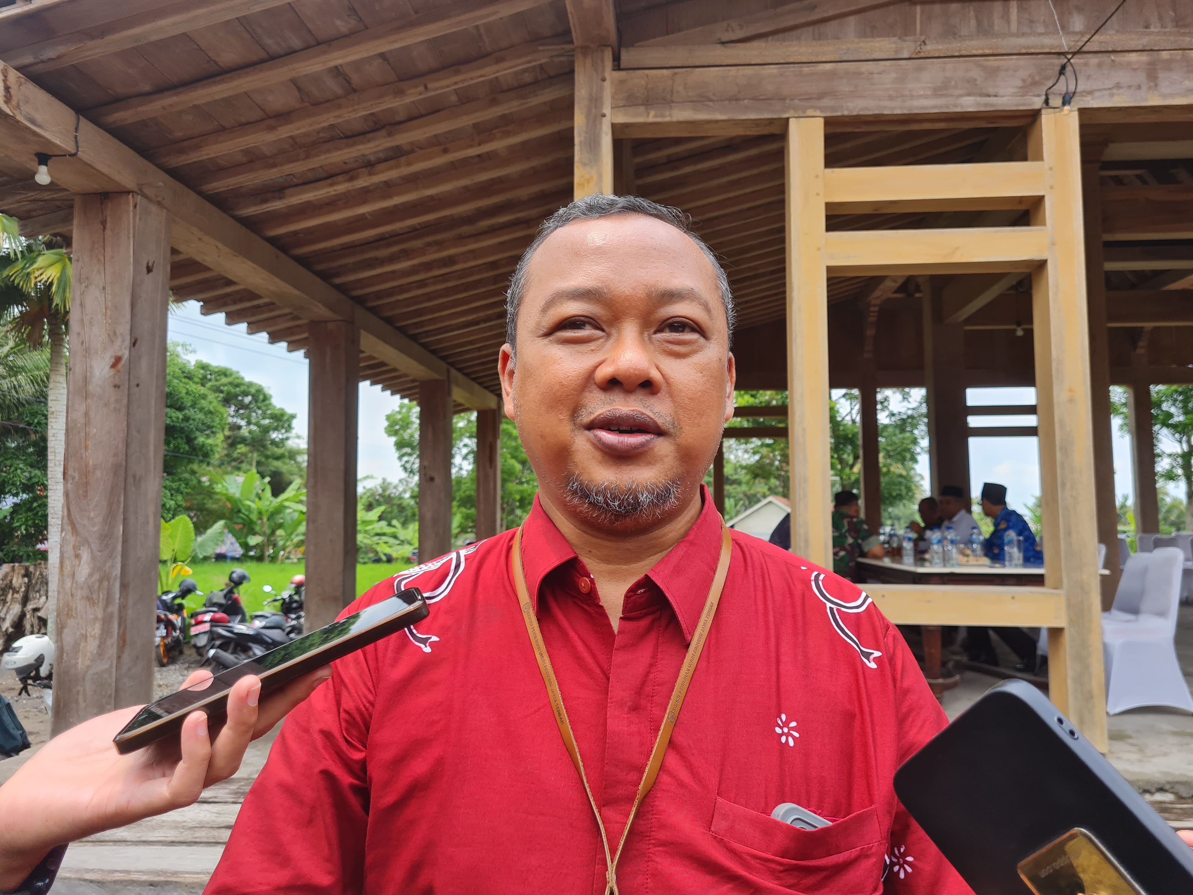 &nbsp;  Ketua Divisi Sosdiklih, Parmas, dan SDM, KPU Kabupaten Magelang Yohanes Bagyo Harsono