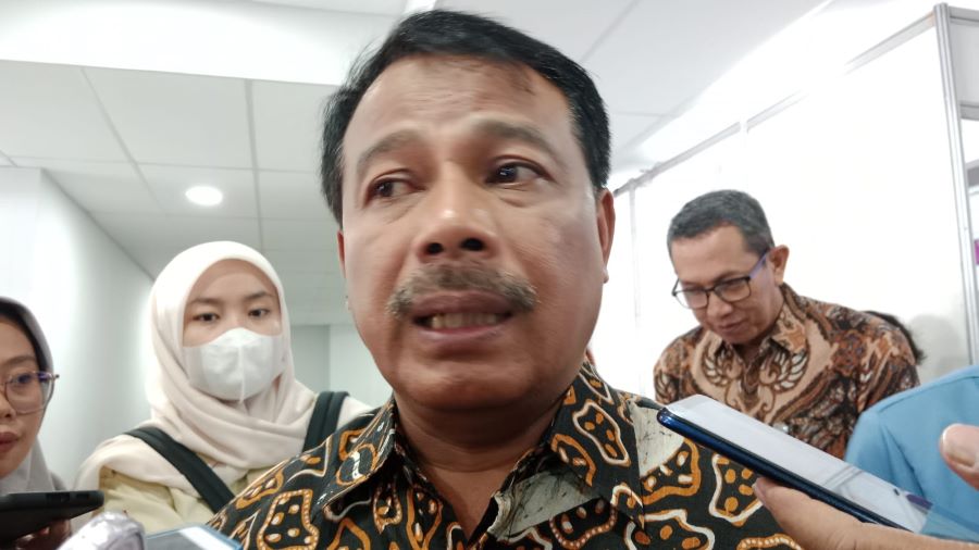 Kepala Disnakertrans Jateng Ahmad Aziz.