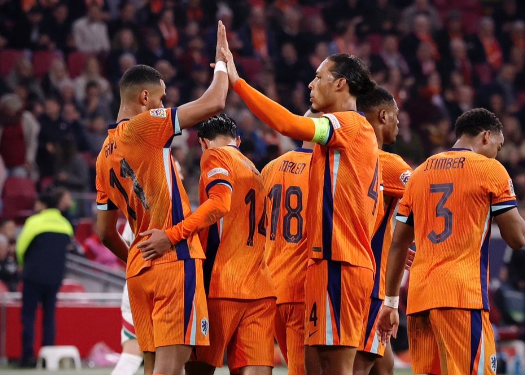 Selebrasi penggawa Belanda usai kalahkan Hungaria di Uefa Nations League
