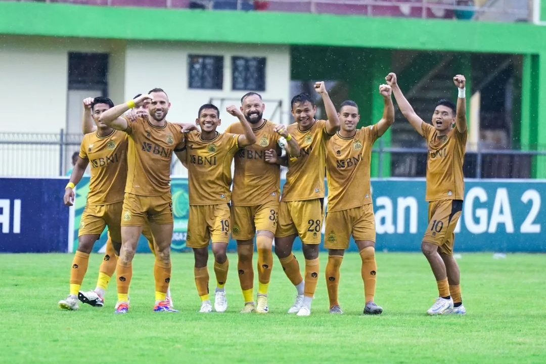 Selebrasi penggawa Bhayangkara FC usai tundukkan Persikas Subang dengan skor telak 7-0 (LIB)