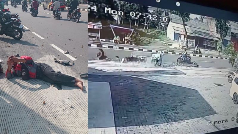 Seorang pengendara speda motor terlihat santai bermain ponsel setelah menabrak pedagang cilok.