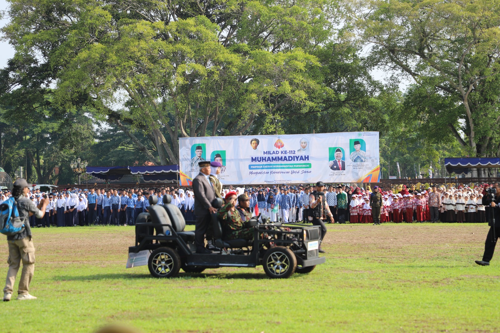 Pemkab Purworejo untuk Radar Jogja Apel peringatan milad Muhammadiyah ke-112 di Alun-alun Purworejo, Senin (18/11).