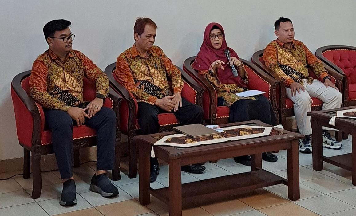 TEROBOSAN - Kegiatan Fapet UGM menyapa bersama para profesor pada Selasa (19/11/2024)  (GUNAWAN/Radar Jogja)