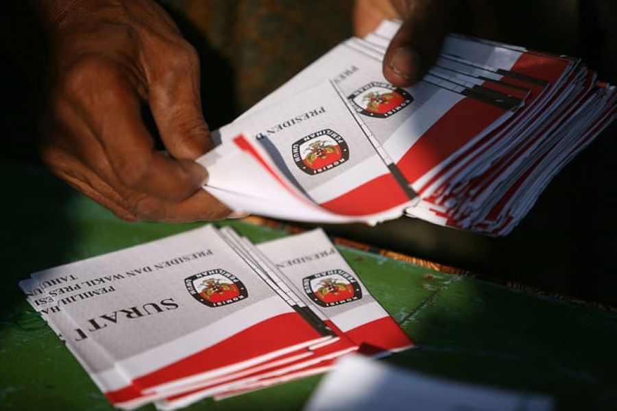 Apakah tanggal 27 ditetapkan sebagai hari libur?