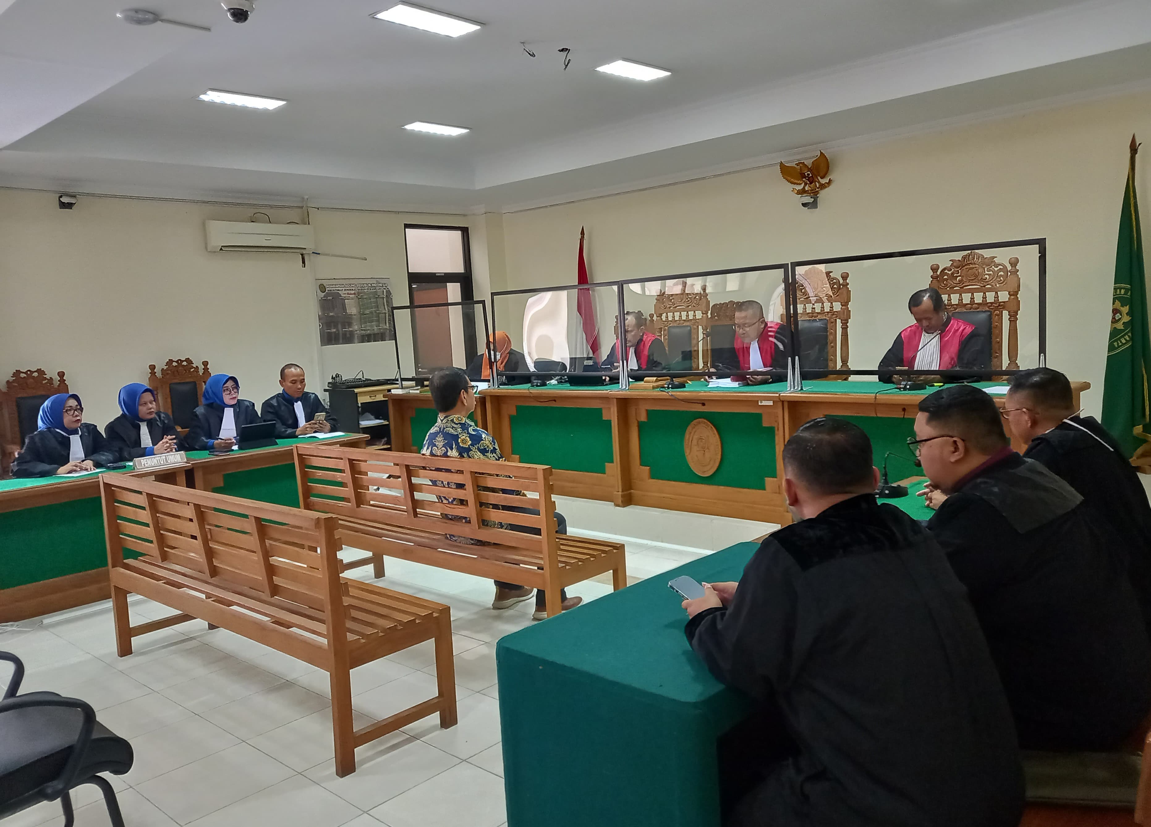 TAK PUNYA NIAT JAHAT: Sidang putusan mantan Dirut PT Taru Martani Nur Achmad Affandi di Pengadilan Tipikor dan HI Jogja, kemarin (21/11).