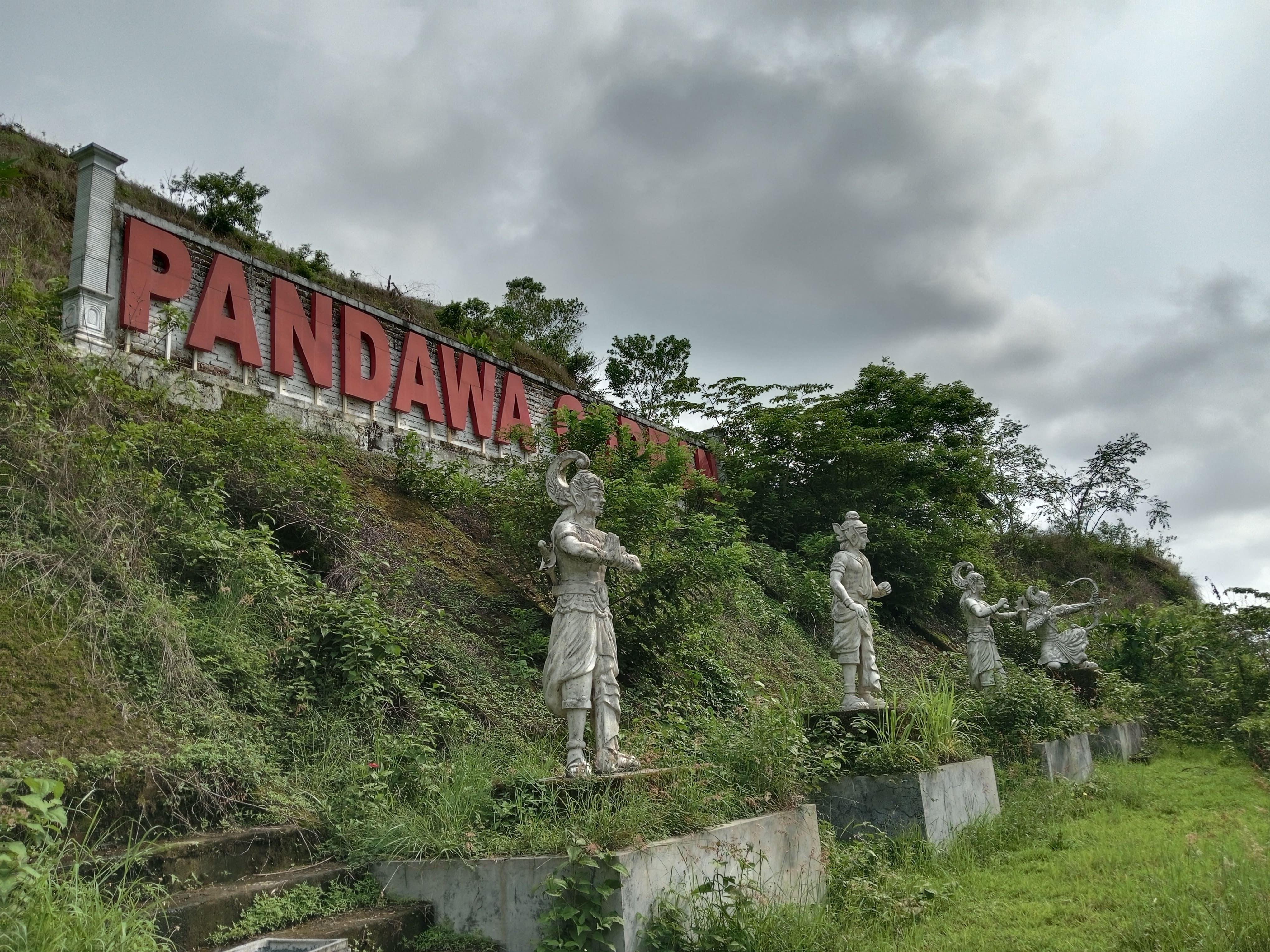 Bukit Pandawa Godean, Buat Wisatawan Nikmati Sensasi Mendaki untuk Dapatkan Pemandangan Cantik  &nbsp;