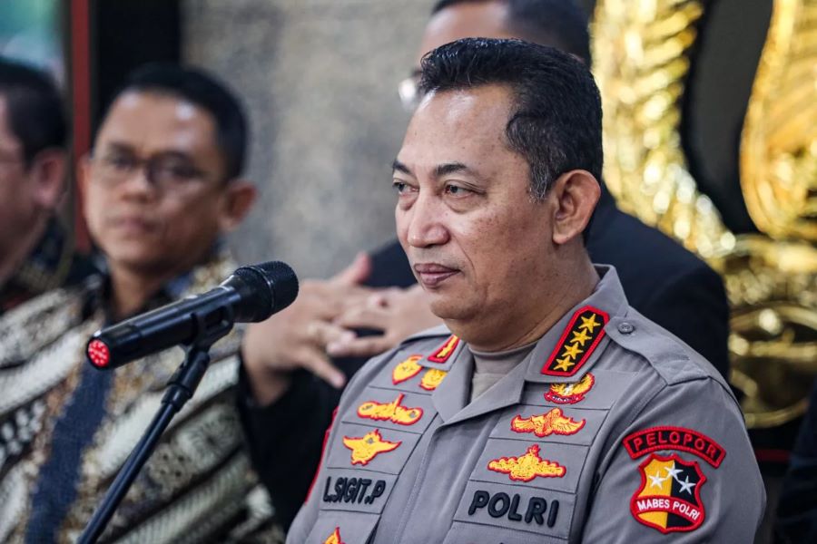 Kapolri menegaskan tidak ada tempat bagi anggota Polri yang terlibat dalam aktivitas tambang ilegal.