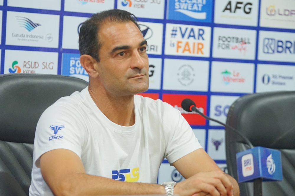 Pelatih PSIS Semarang, Gilbert Agius (LIB)