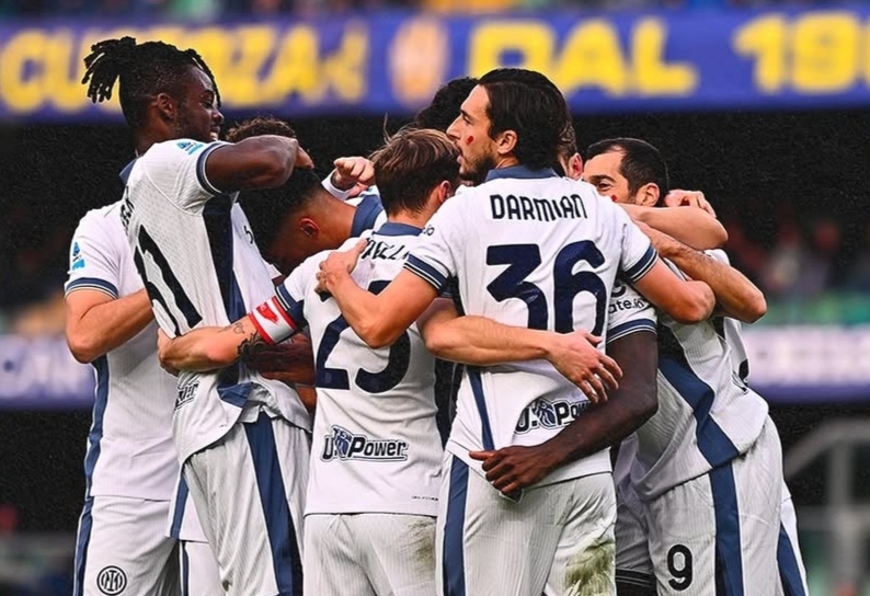 Selebrasi penggawa Inter usai kalahkan Hellas Verona dengan skor 5-0 dalam lanjutan Serie A