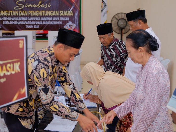 Simulasi pencoblosan Pilkada 2024 Kebumen, beberapa waktu lalu.