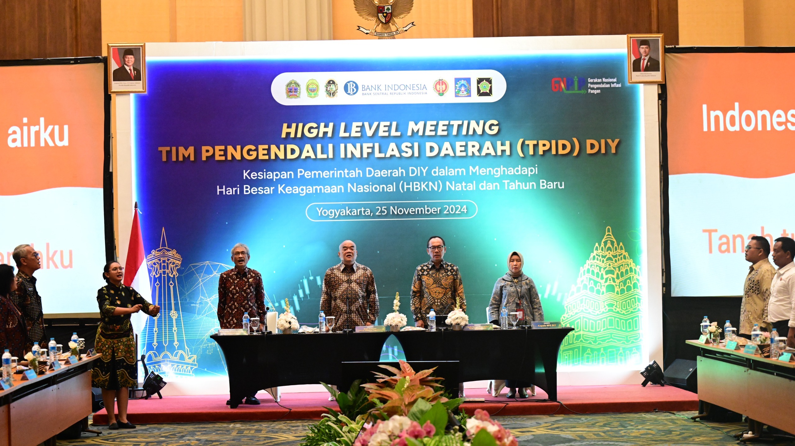 Foto: Bank Indonesia Perwakilan DIY, TPID DIY dan stakeholder terkait menggelar High Level Meeting di Hotel Tentrem, Senin (25/11/2024).