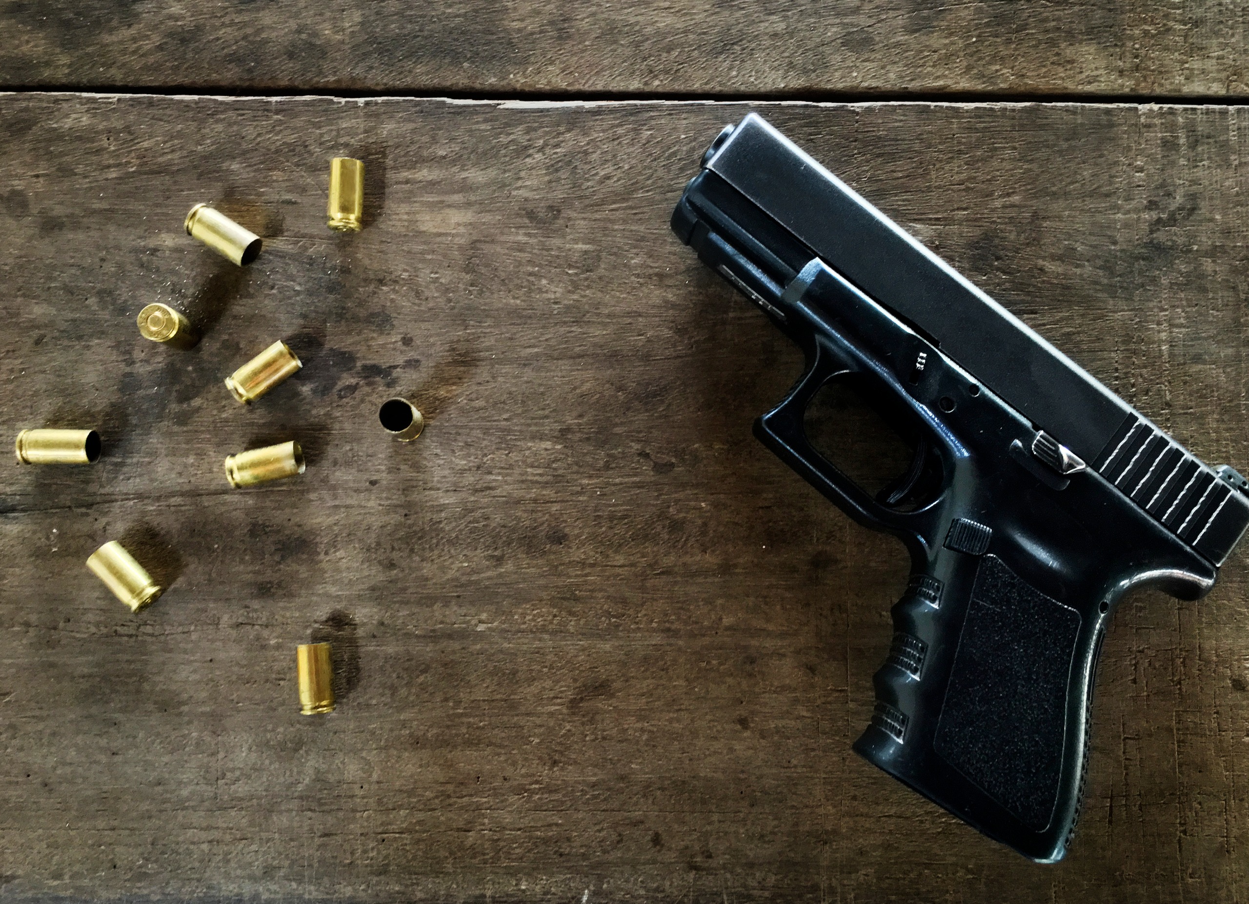 Siswa SMK di Semarang meninggal usai ditembak oleh oknum polisi.