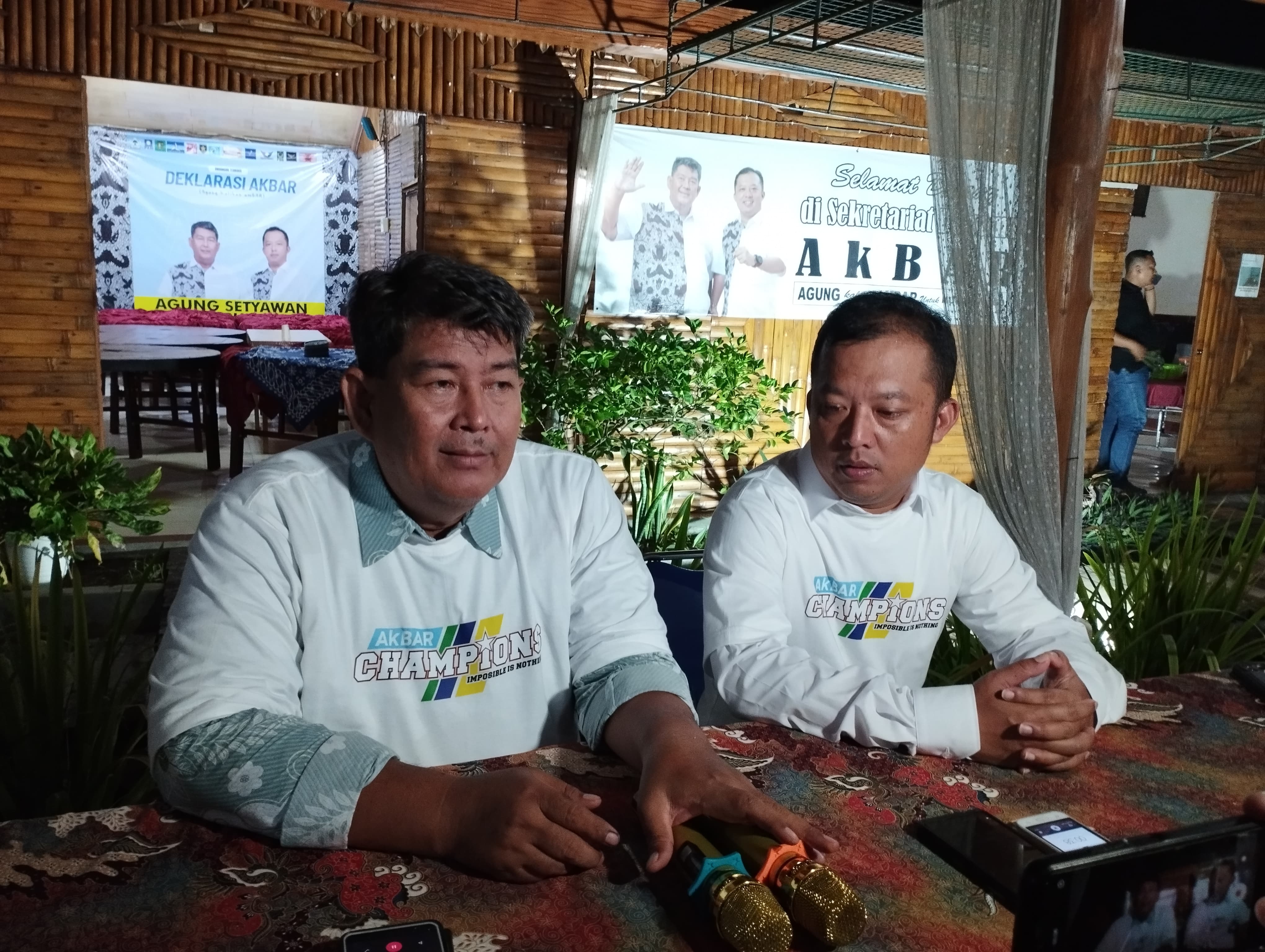 Paslon Agung Ambar mengkonfirmasi perihal unggulnya suara mereka.