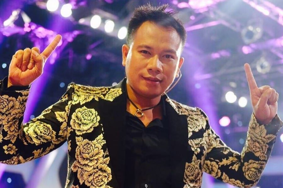 Vicky Prasetyo.