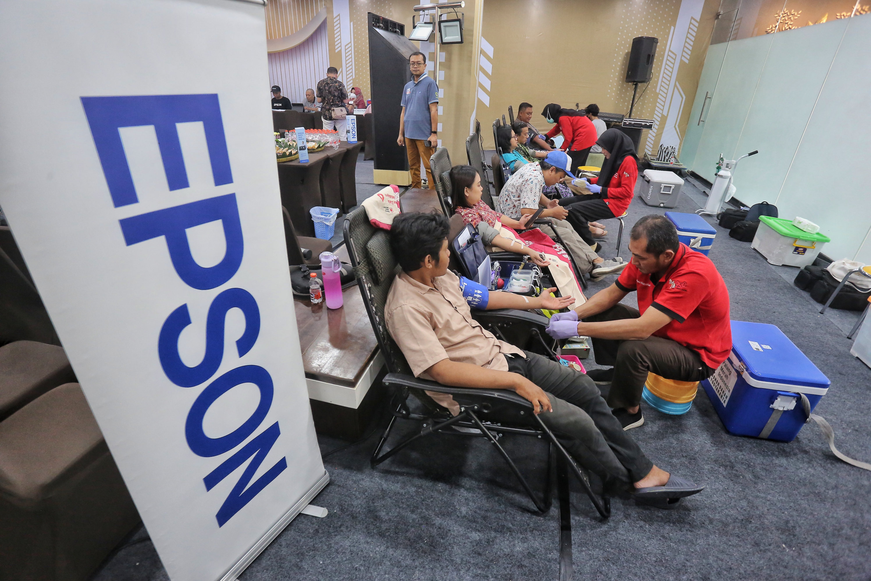 Donor darah Epson di Plaza Ambarrukmo Jogja