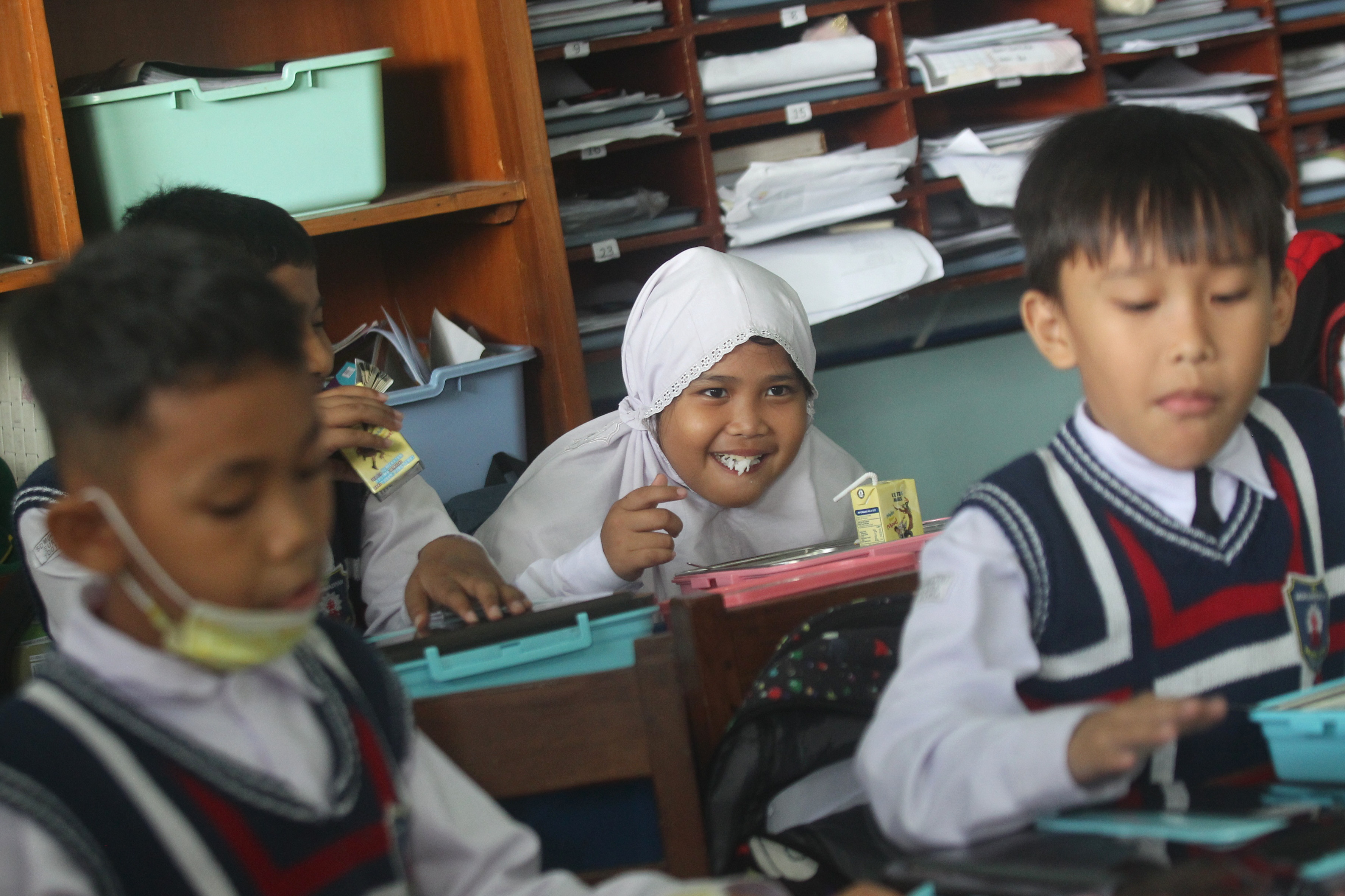 Uji coba makan bergizi gratis
