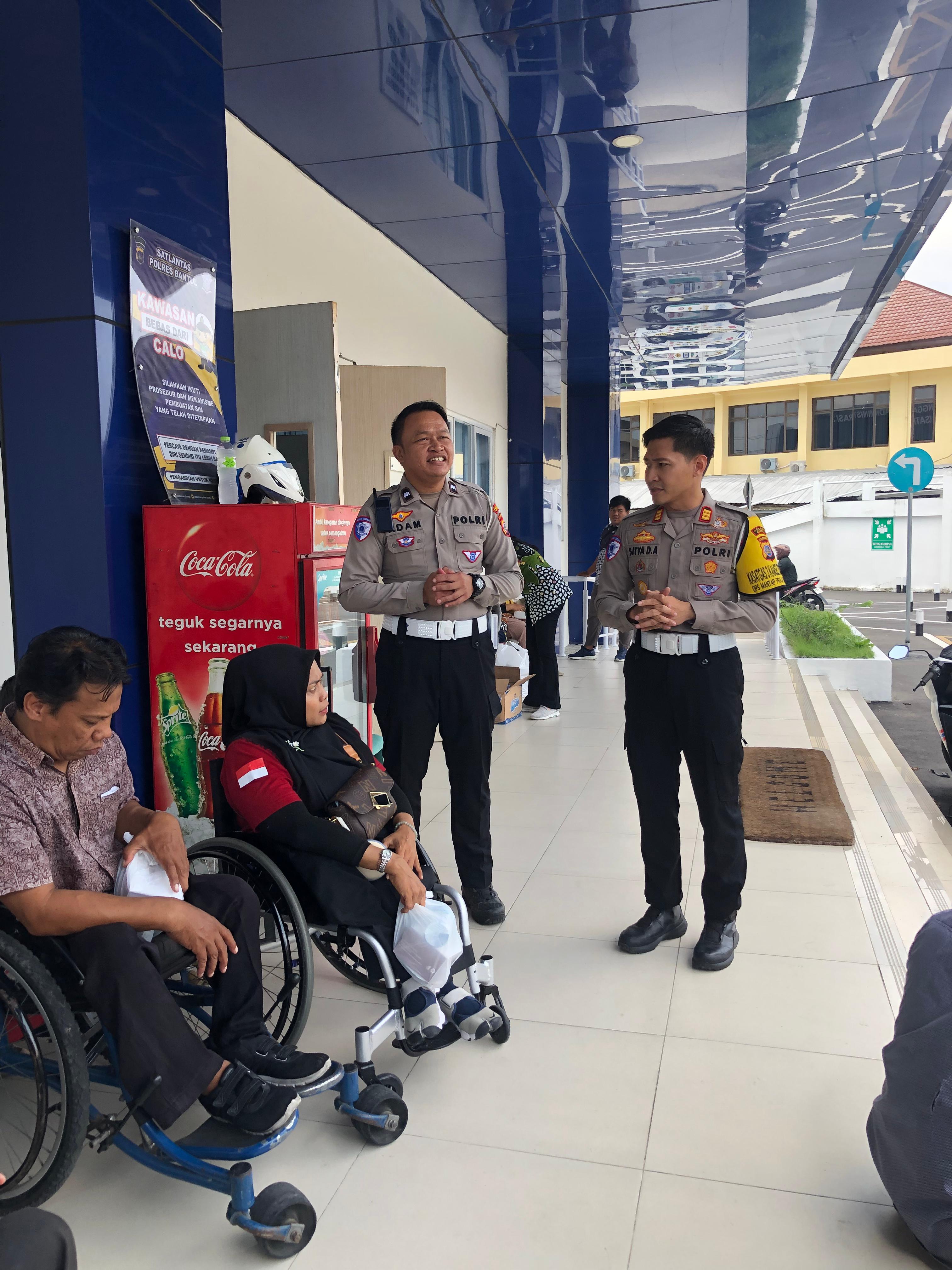LAYAK MENGEMUDI: Sebanyak 24 penyandang disabilitas di Bantul sudah memiliki izin mengemudi dari kepolisian.