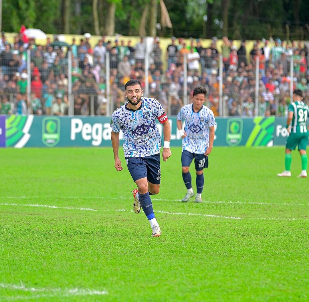 AMUNISI BARU: Pemain PSPS Pekanbaru Omid Popalzay yang santer dikabarkan bakal bergabung ke PSIM Jogja.&nbsp;  &nbsp;