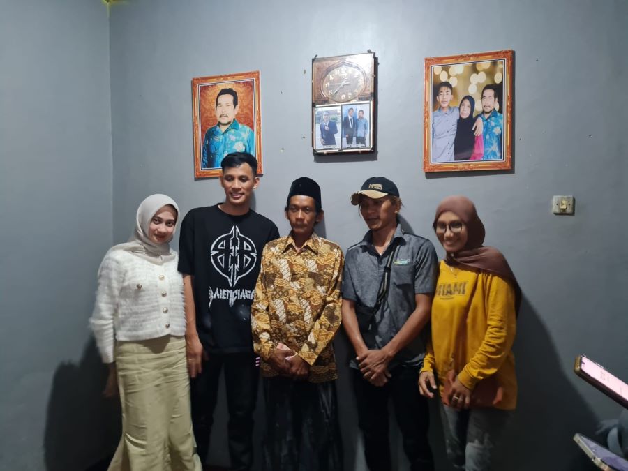 SEMRINGAH: Rumah Sunhaji masih didatangi warga dari berbagai daerah, termasuk TikToker asal Riau.