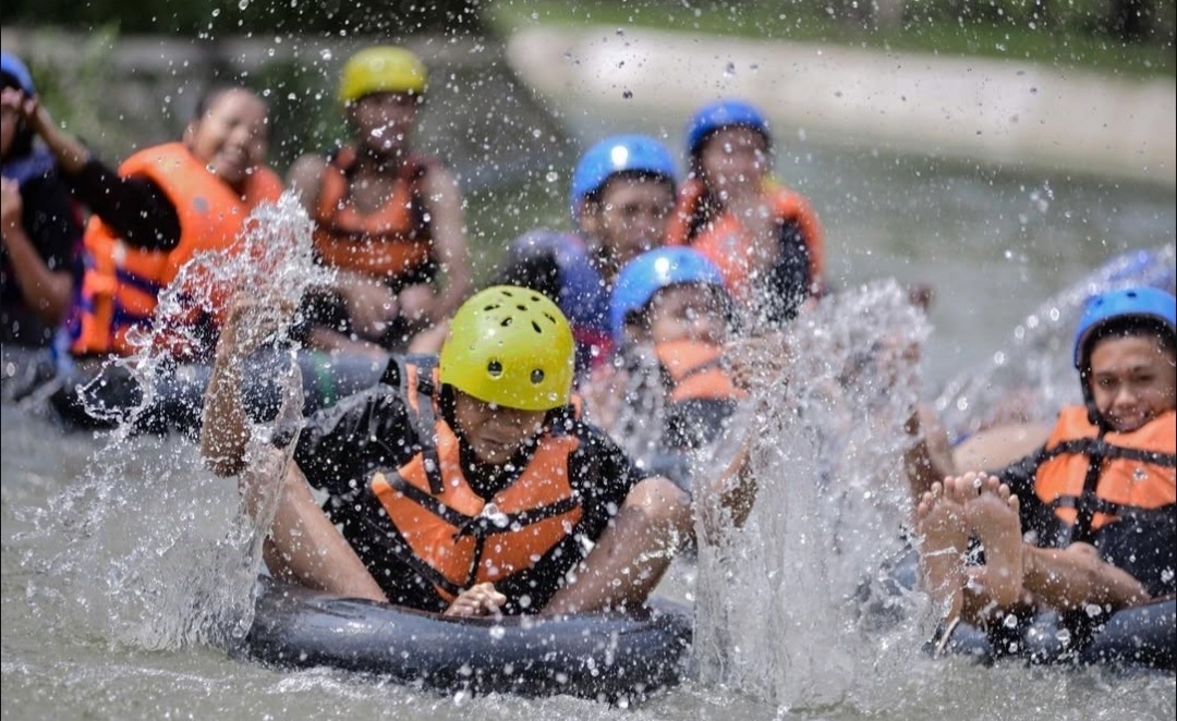 Trirejo River Tubing di Purworejo
