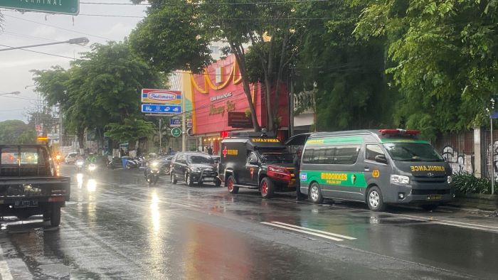 AMAN: Suasana sekitar Asrama Kamasan di Jalan Kusumanegara Jogja yang masih dijaga pihak kepolisian.