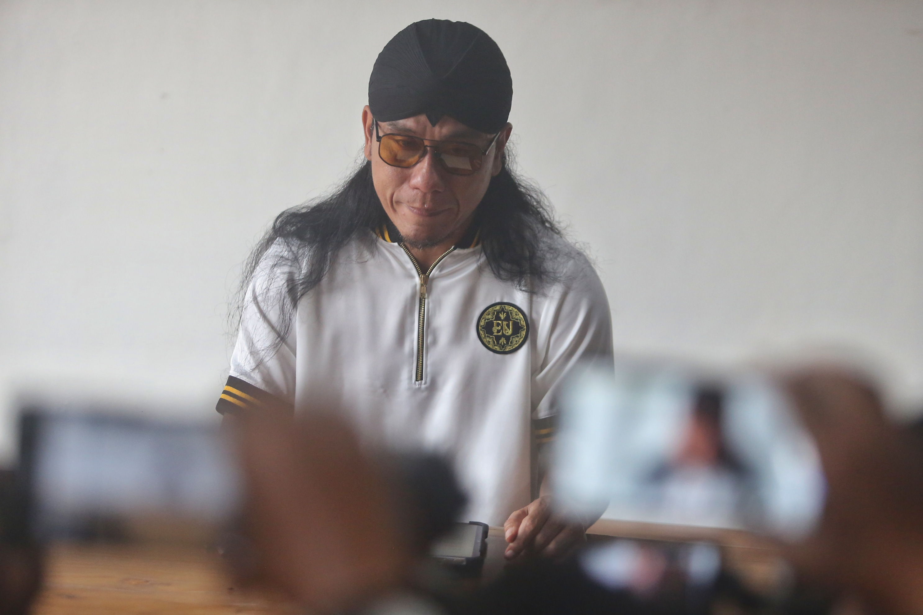Pimpinan Pondok Pesantren Ora Aji Yogyakarta Miftah Maulana Habiburrahman atau Gus Miftah mengundurkan diri dari jabatannya sebagai utusan presiden.