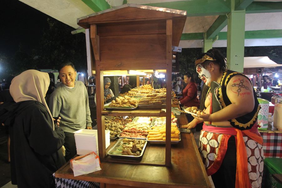 FAYK 2024 mengusung tema Hangatnya Jogja dalam Angkringan