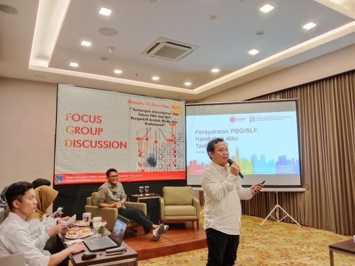 FOKUS: Sesi diskusi grup yang dilaksanakan DPUPKP Kabupaten Sleman soal izin persetujuan bangunan gedung dan sertifikat laik fungsi Rabu (11/12/2024).