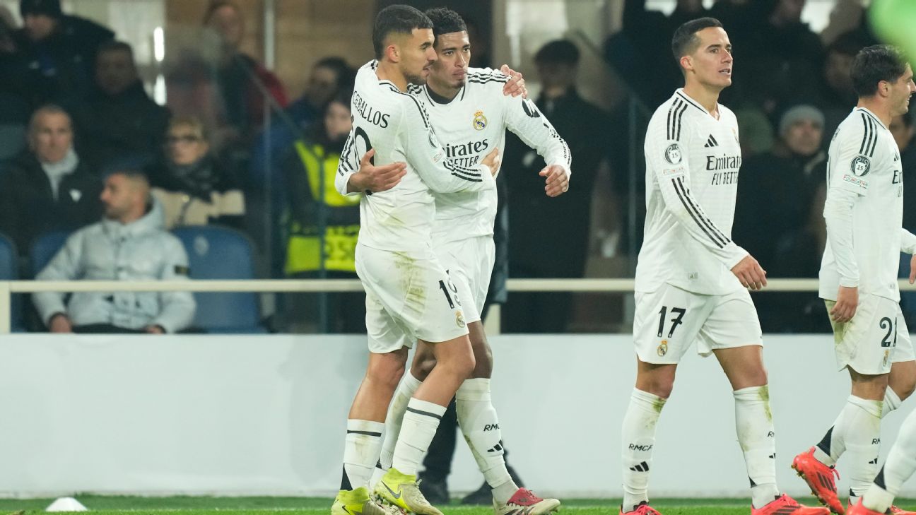 Selebrasi penggawa Real Madrid usai cetak gol ke gawang Atalanta di Bergamo