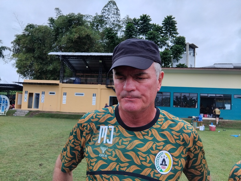 Pelatih PSS Sleman Mazola Junior