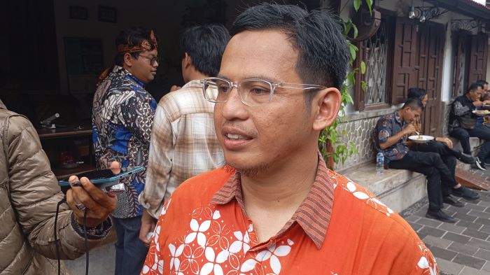 Anggota Komisi D DPRD Kota Jogja Nurcahyo Nugroho saat ditemui di Kampung Wisata Purbayan, Kotagede, Jumat (13/12/2024).