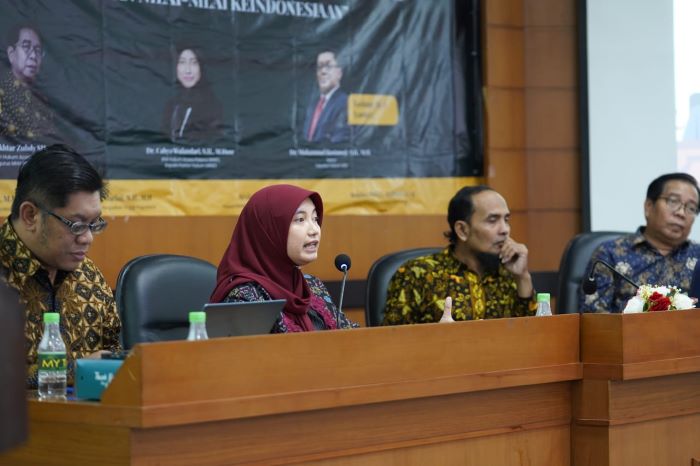Ahli Hukum Acara Pidana Unnes Cahya Wulandari saat menjadi pembicara dalam seminar dibFH UMY pada Sabtu (14/12/2024)