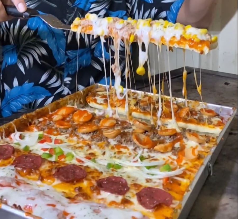 Lezatnya Pizza Ndowo yang lagi Hitz di Jogja.