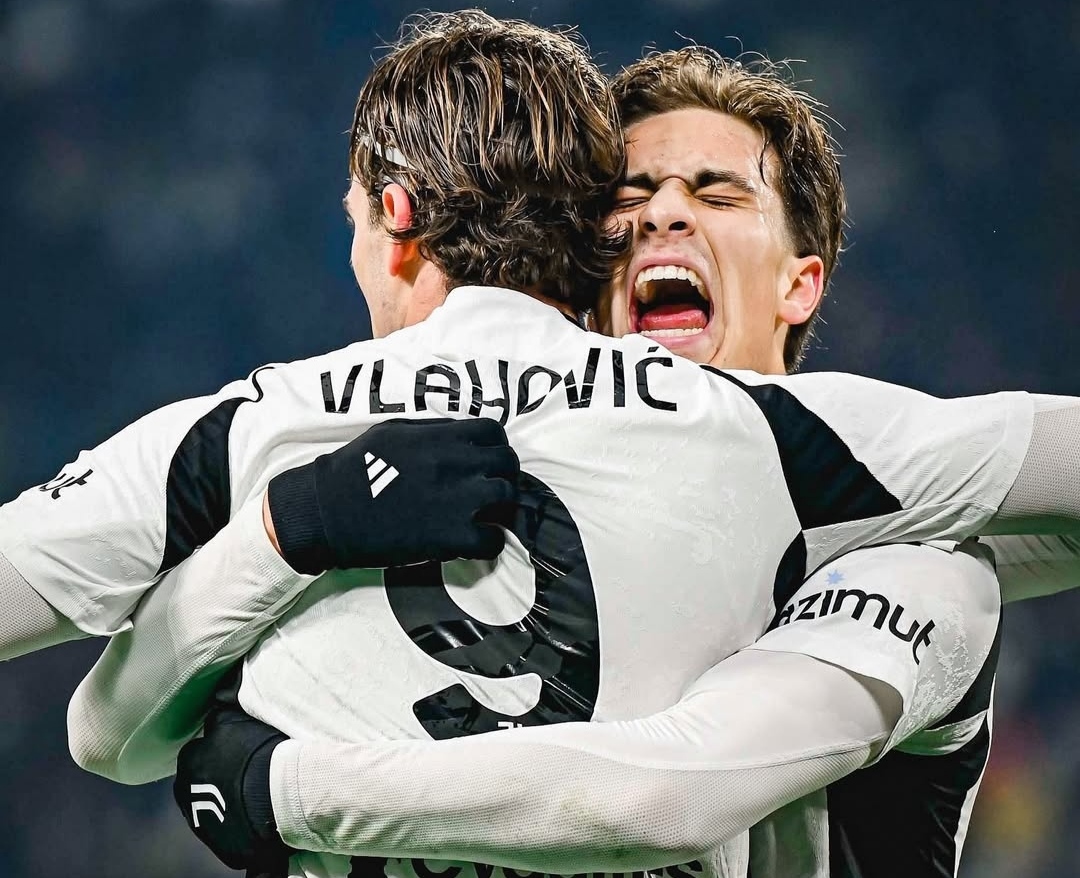 Selebrasi Dusan Vlahohic dan Kenan Yildiz usai antarkan Juventus ke perempat final Copa Italia kalahkan Cagliari (juventus)