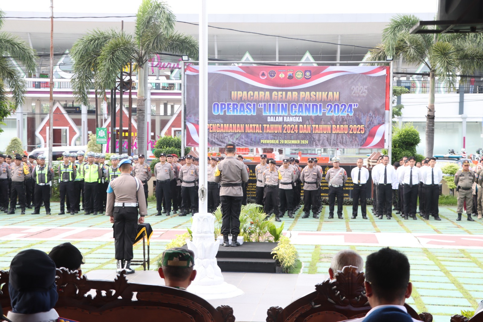 Polres Purworejo untuk Radar Jogja  Apel gelar pasukan dalam rangka Operasi Lilin Candi 2024 pada Jumat (20/12).