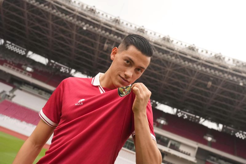 Jay Idzes menjadi starter saat Sassuolo menantang Cremonese yang diperkuat Emil Audero